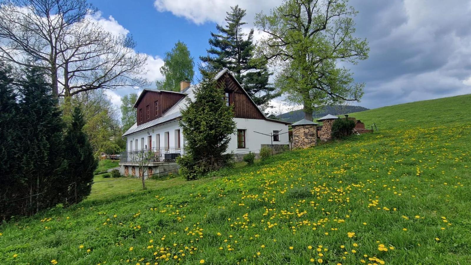 Knezice 25, Chalupa V Krkonosich Врхлаби Экстерьер фото